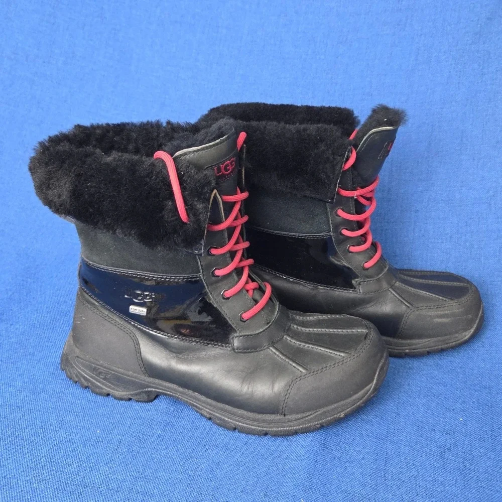 UGG Australia Mens Size 9 Butte Black Waterproof Leather Snow Boots Vibram F100